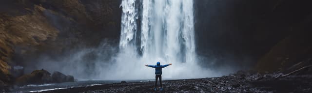 h-off-season-in-iceland